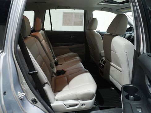 Used 2020 Honda Pilot EX-L image 16