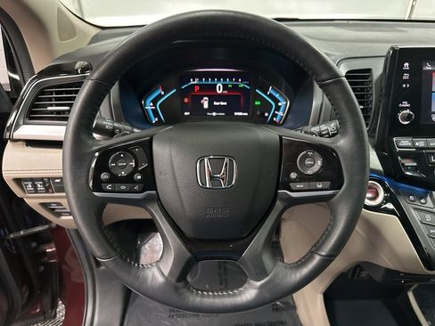 Used 2020 Honda Odyssey Elite image 17