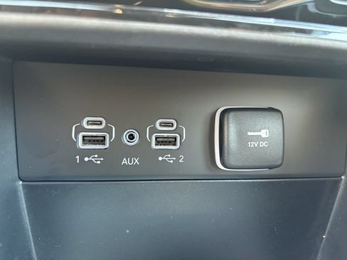 New 2026 Jeep Grand Cherokee L Limited RWD image 18