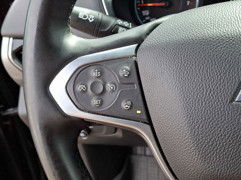 Used 2023 Chevrolet Traverse LT image 21