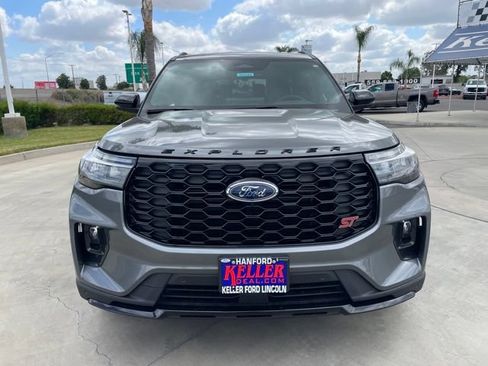 New 2026 Ford Explorer ST AWD/4WD image 9