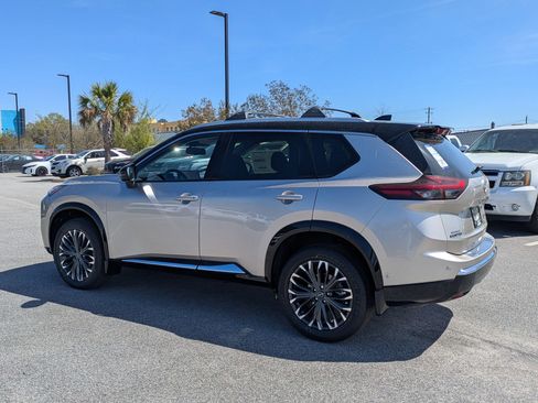 New 2026 Nissan Rogue Platinum w/ Platinum Premium Package AWD/4WD image 6