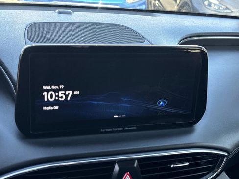 Used 2022 Hyundai Santa Fe SEL w/ Convenience + Premium Package image 11