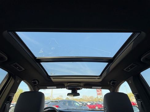 Used 2023 Cadillac XT6 Premium Luxury image 58