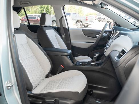 Used 2022 Chevrolet Equinox LT FWD image 40