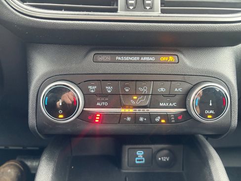 Used 2023 Ford Escape Active image 20