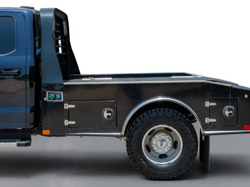 Used 2022 Ford F350 Lariat AWD/4WD image 11