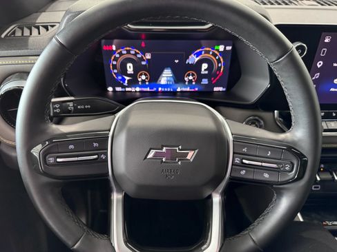Certified 2025 Chevrolet Colorado ZR2 AWD/4WD image 13