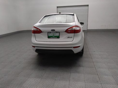 Used 2019 Ford Fiesta SE w/ Equipment Group 201A image 7