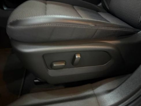 Used 2022 Buick Envision Preferred FWD image 33