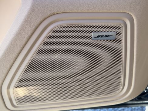 New 2026 Porsche Macan S image 25