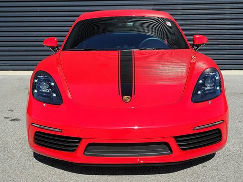 Certified 2024 Porsche 718 Cayman RWD image 10
