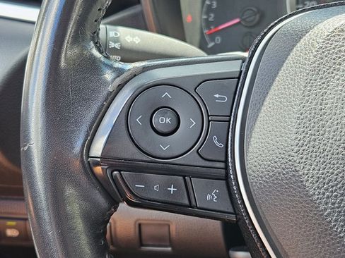 Used 2020 Toyota Corolla SE FWD image 12