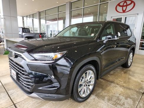 New 2026 Toyota Grand Highlander AWD image 6