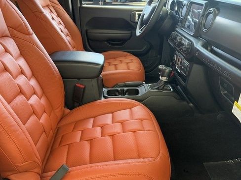 New 2023 Jeep Wrangler Sport S image 24