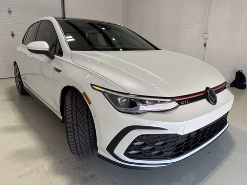 Used 2024 Volkswagen GTI Autobahn image 4