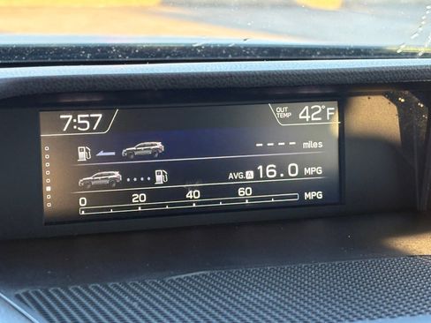 Used 2021 Subaru Ascent Limited w/ Technology Package image 27