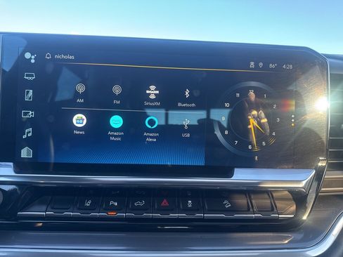 Used 2024 Chevrolet Silverado 2500 High Country w/ High Country Premium Package image 32