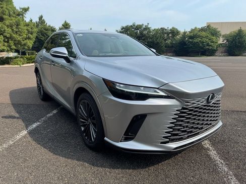 Used 2025 Lexus RX 350h AWD/4WD image 6