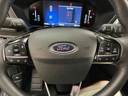 Used 2024 Ford Escape SE FWD image 28