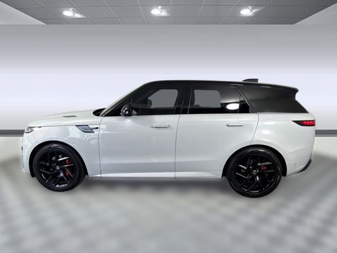 Used 2024 Land Rover Range Rover Sport Dynamic SE image 2