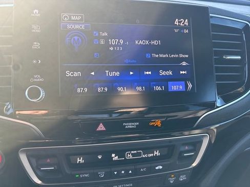 Used 2022 Honda Ridgeline Black Edition image 19