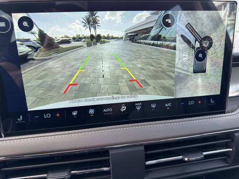 New 2026 Lincoln Corsair Premiere FWD image 33