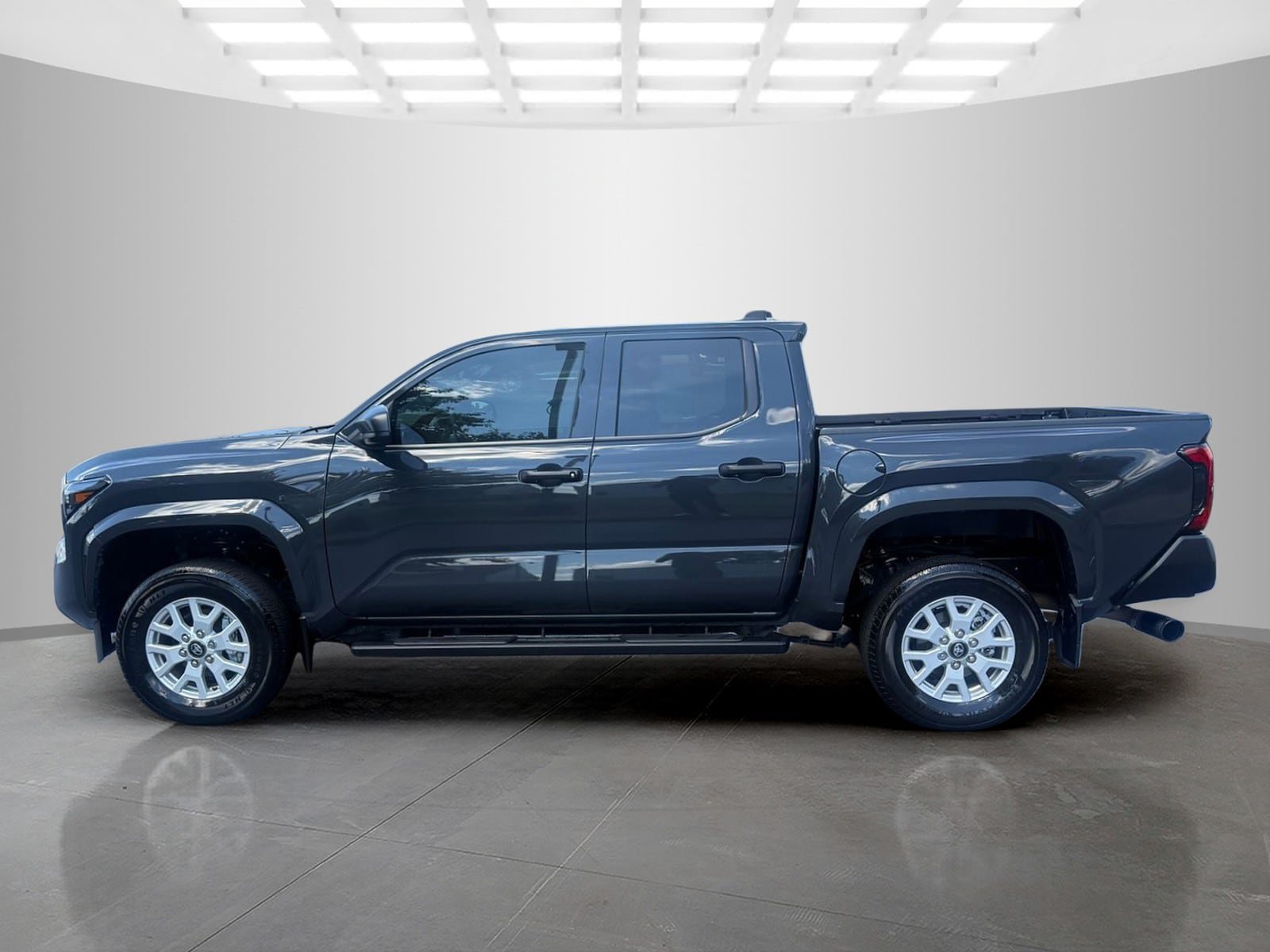 Used 2024 Toyota Tacoma SR RWD image 6