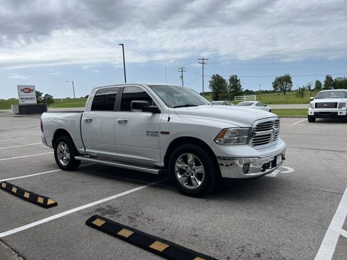 Used 2016 RAM 1500 Big Horn image 3