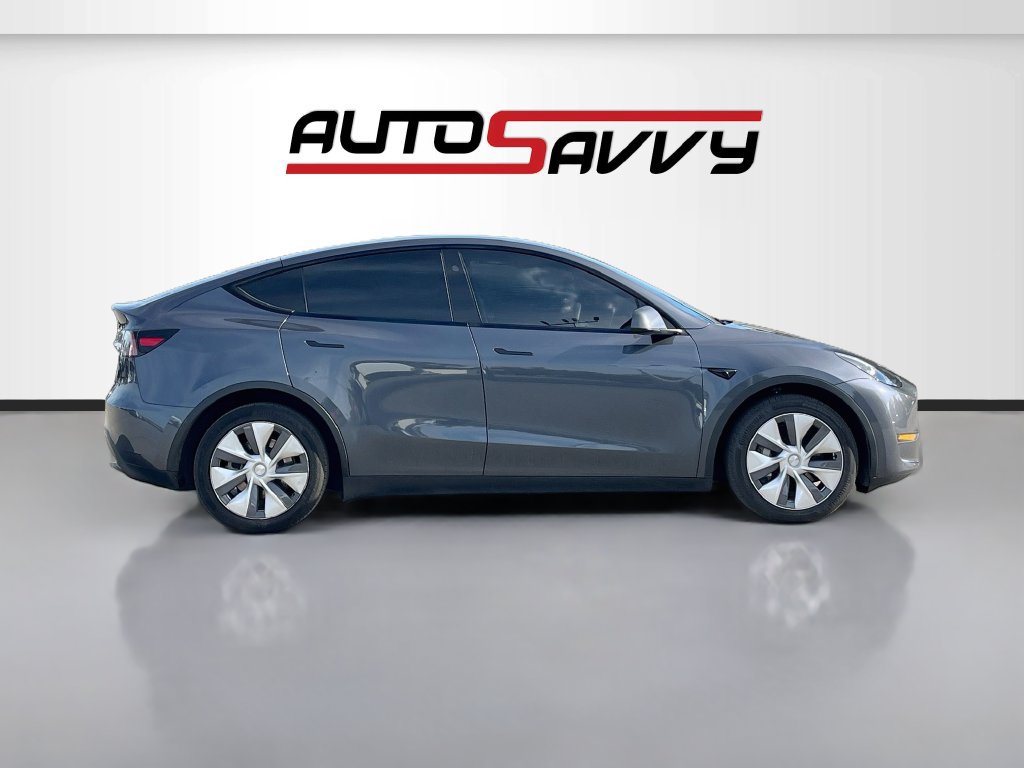 Used 2023 Tesla Model Y Long Range AWD/4WD image 8