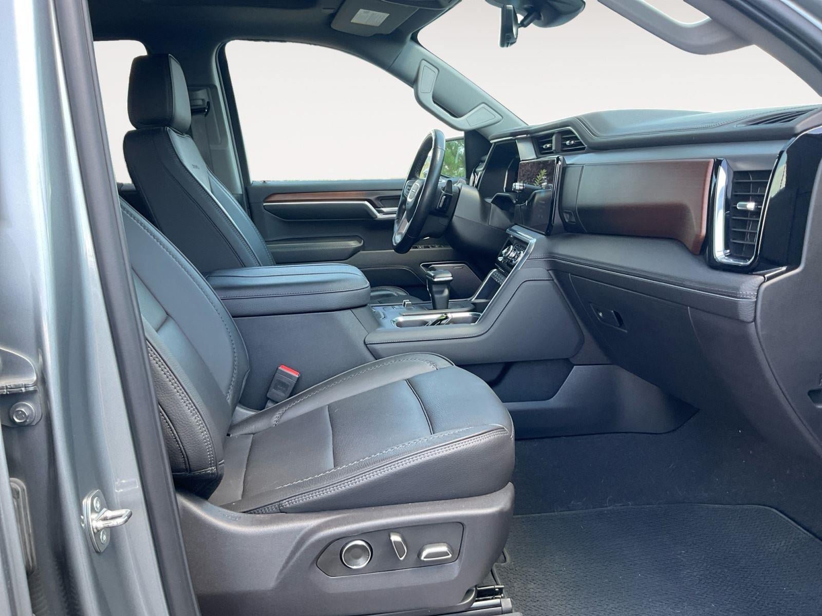 Used 2024 GMC Sierra 1500 Denali AWD/4WD image 15