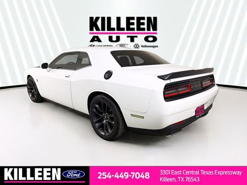 Used 2021 Dodge Challenger R/T Scat Pack w/ Plus Package image 6