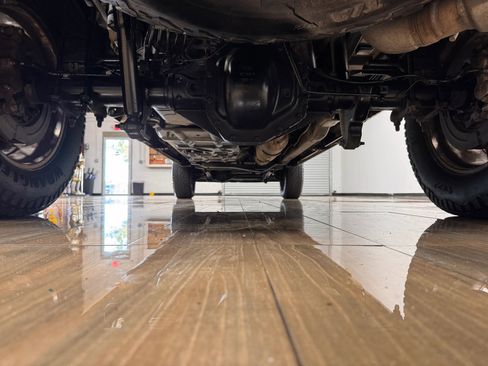 Used 2017 Ford F350 Platinum image 7