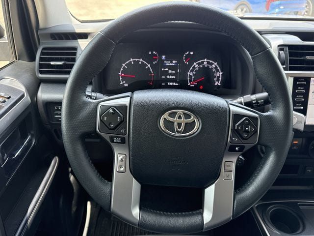 Used 2022 Toyota 4Runner SR5 Premium w/ Moonroof Package RWD image 13