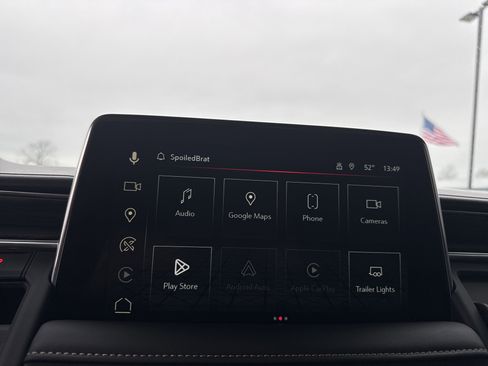 Used 2023 GMC Yukon SLT w/ SLT Premium Package image 24