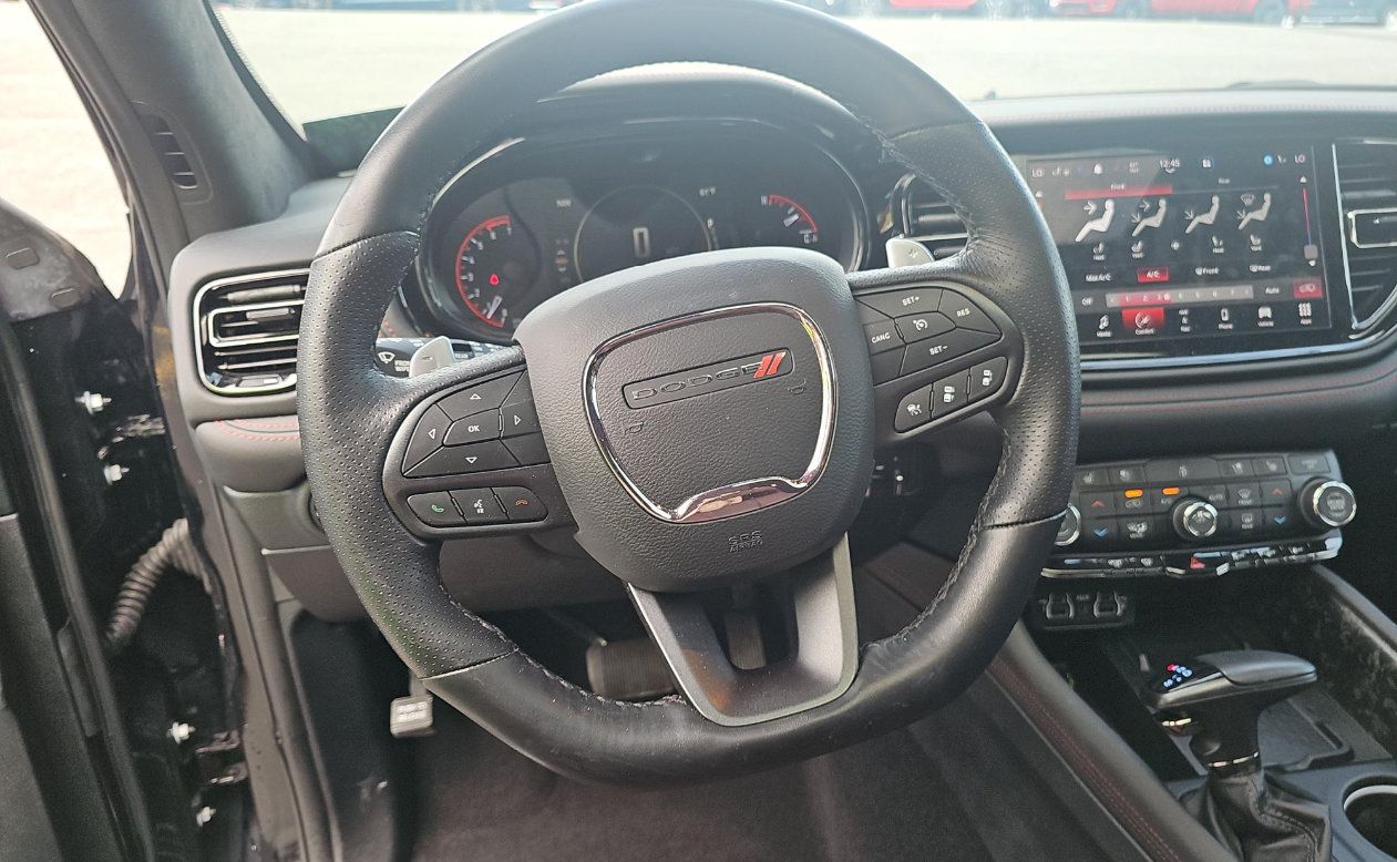 Used 2025 Dodge Durango R/T AWD/4WD image 4