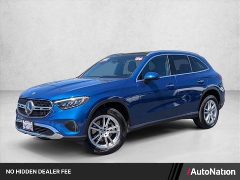 Certified 2026 Mercedes-Benz GLC 300 image 1
