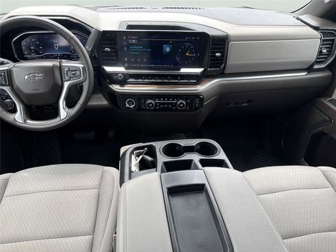 Used 2023 Chevrolet Silverado 1500 RST w/ Z71 Off-Road Package AWD/4WD image 19