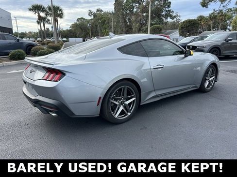 Used 2024 Ford Mustang Premium image 6