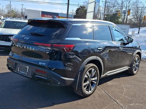 Certified 2023 INFINITI QX60 Luxe image 6