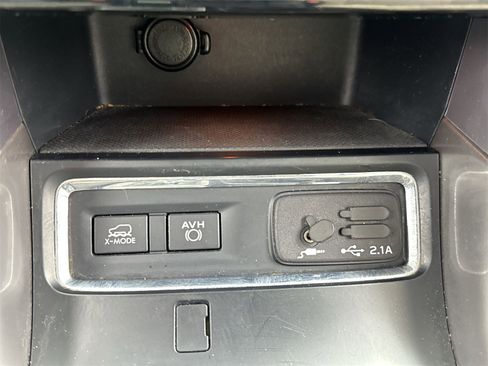 Used 2022 Subaru Ascent Premium w/ Convenience Package image 31