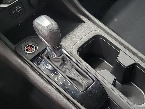 Used 2023 Nissan Sentra S FWD image 31