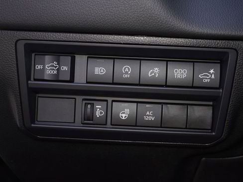 New 2026 Toyota Tundra Limited AWD/4WD image 11