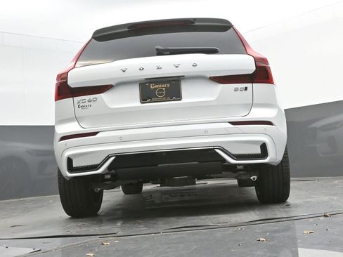New 2026 Volvo XC60 B5 Ultra w/ Protection Package Premier image 27