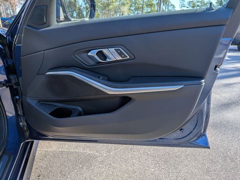 Used 2023 BMW 330i Sedan w/ Driving Assistance Package image 36