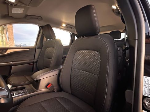 New 2026 Ford Escape Active image 46