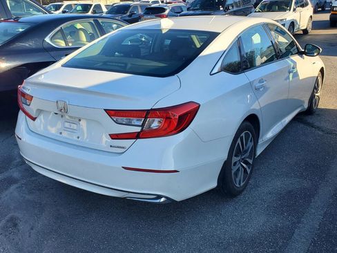 Used 2019 Honda Accord Hybrid image 9