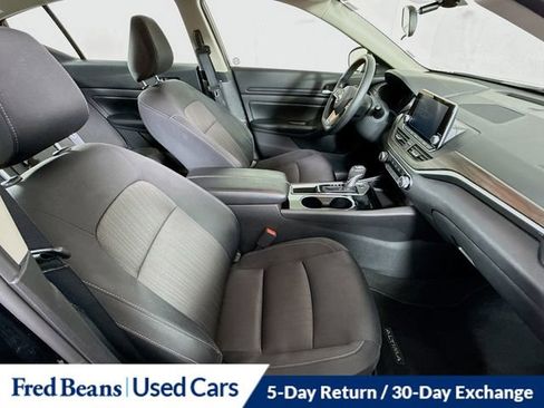 Used 2024 Nissan Altima 2.5 SV image 27