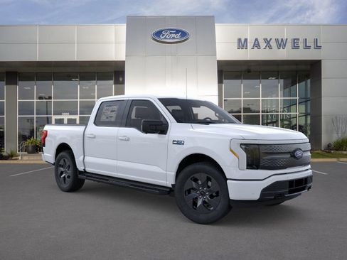 New 2025 Ford F150 Lightning Flash image 28