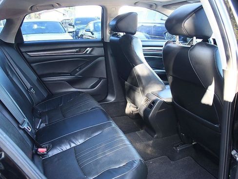 Used 2018 Honda Accord EX-L image 19